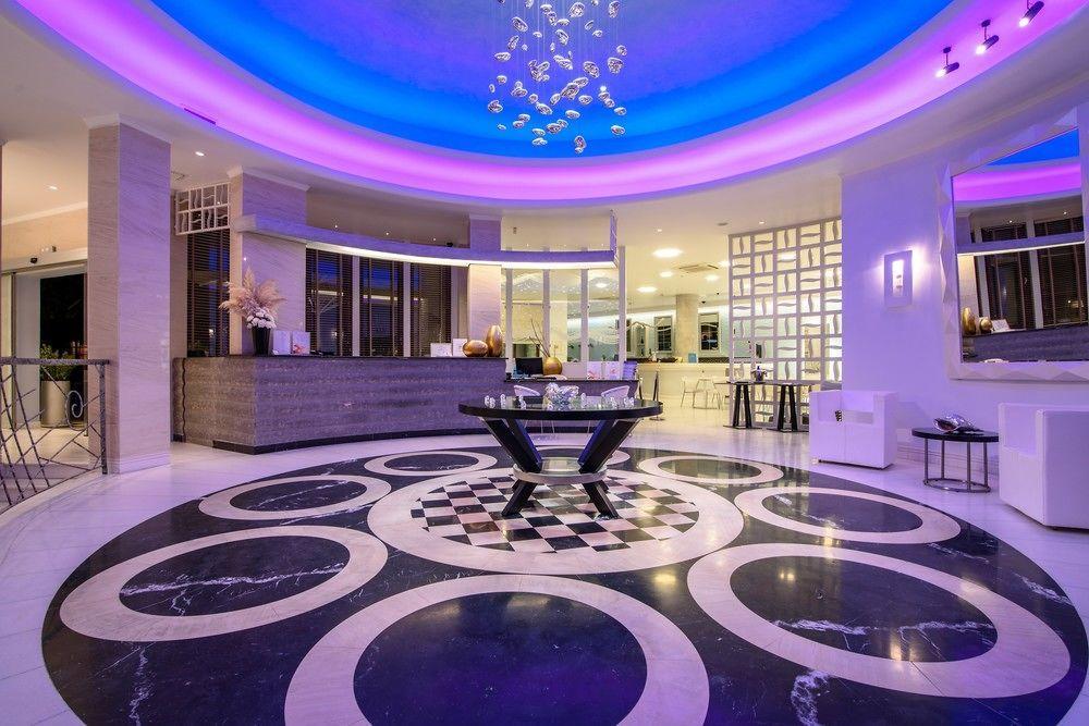 Hotel La Deluxe Hotel&spa Kamári
